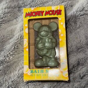 vintage 1990 Walt Disney Company/Cosrich Inc. Mickey Mouse bath soap bar